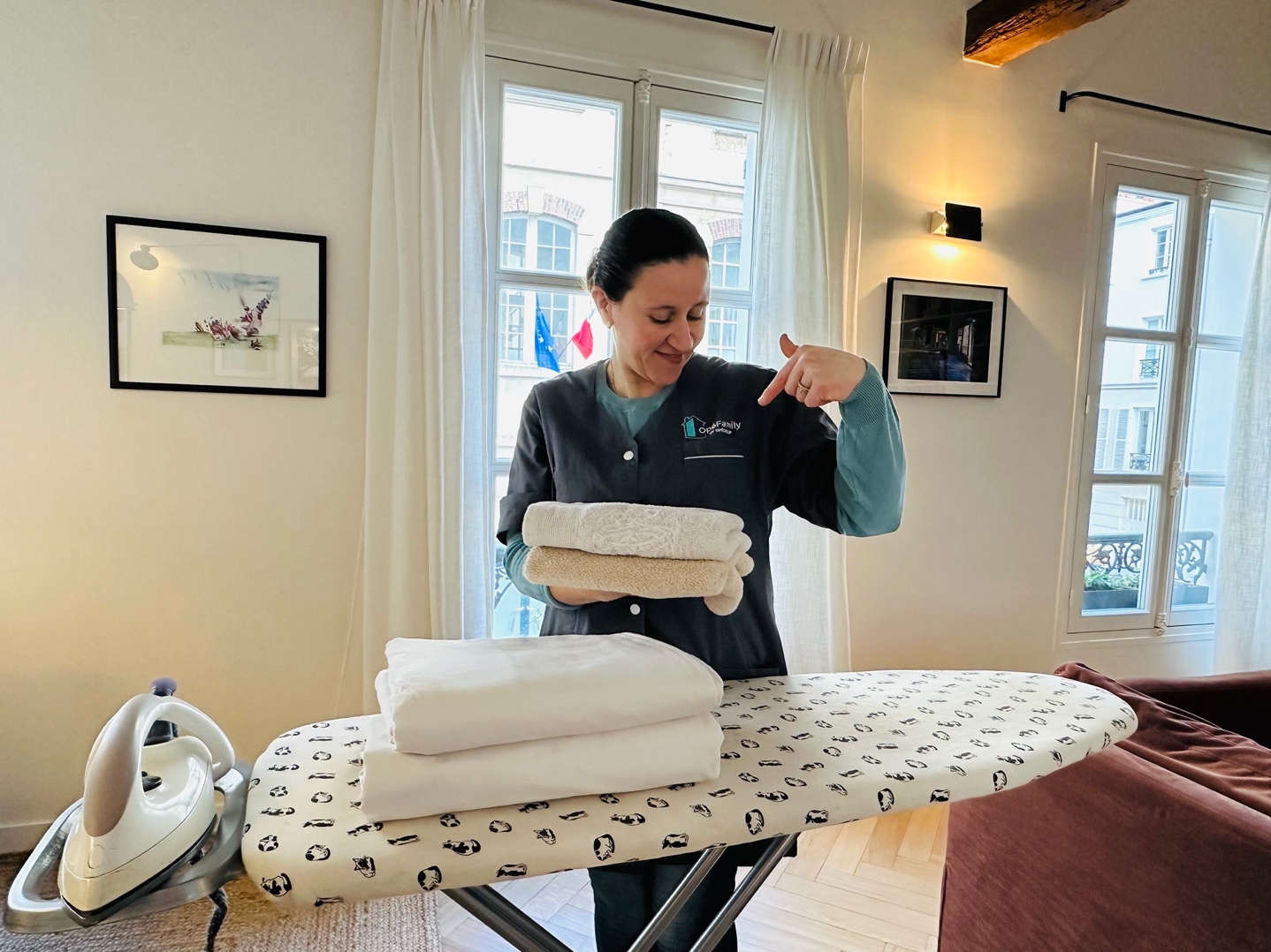 Femme ménage Colombes